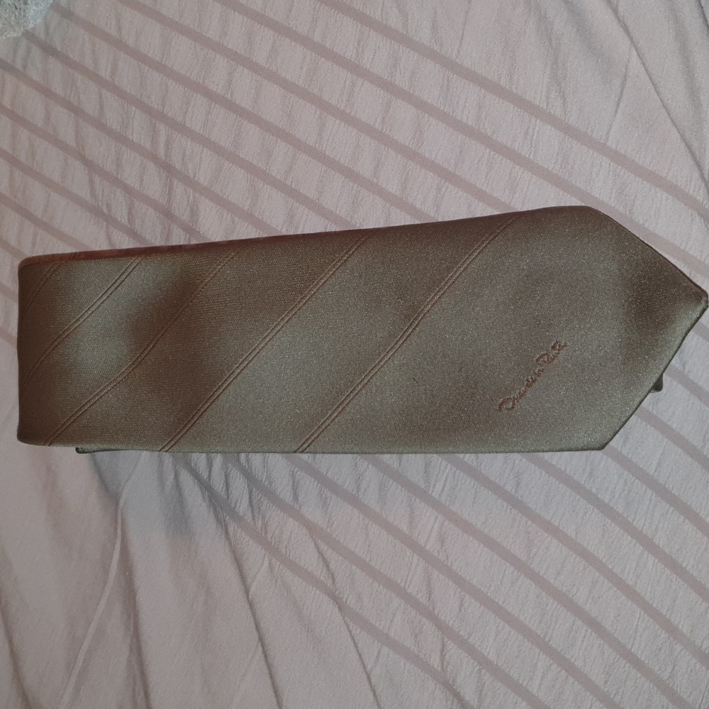 Vtg Men's Designer Oscar De La Rents Necktie